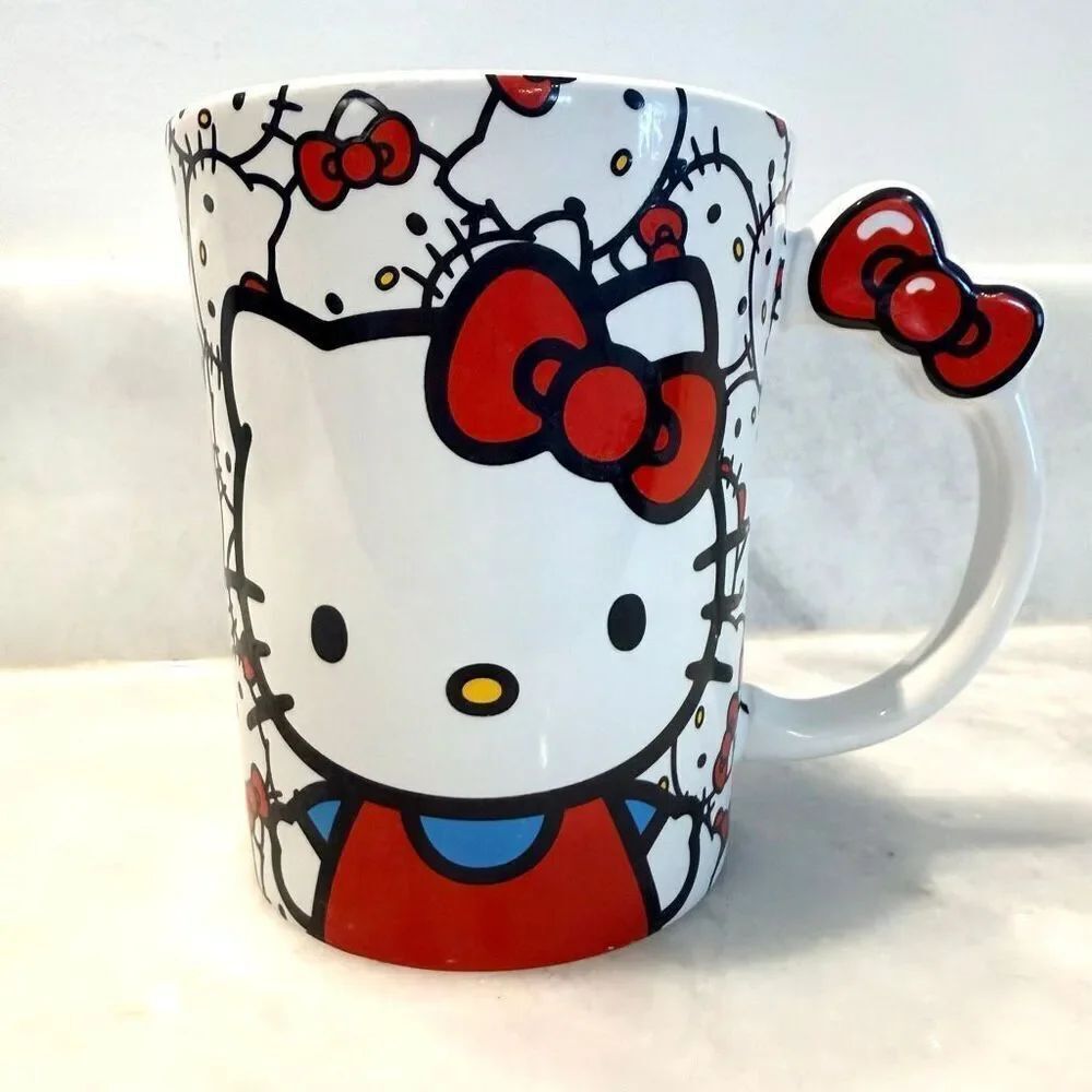 Universal Studios Hello Kitty Ceramic Coffee Mug White Red 14oz Capacity